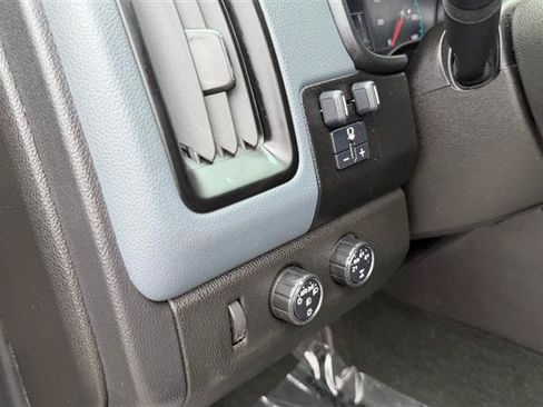 Used 2016 Chevrolet Colorado Z71 AWD/4WD image 28