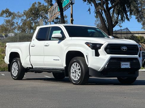 New 2026 Toyota Tacoma SR5 image 8