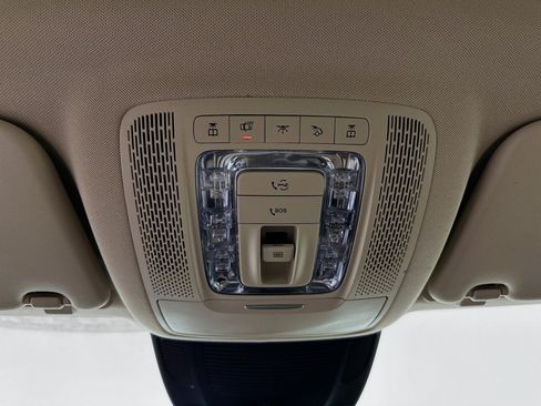 Used 2021 Mercedes-Benz GLS 580 4MATIC image 18