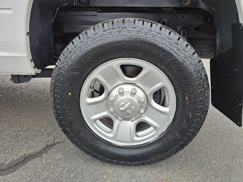 Used 2015 RAM 2500 Tradesman w/ Protection Group image 24