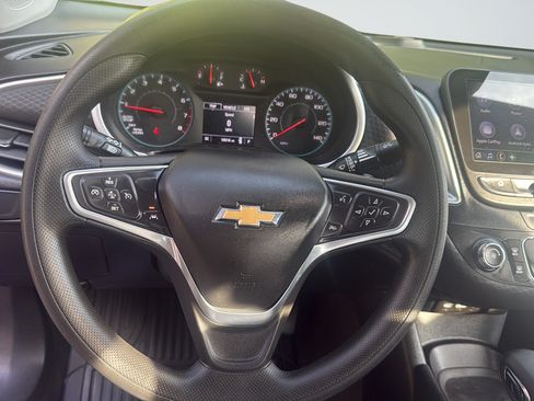 Used 2023 Chevrolet Malibu LS FWD image 15