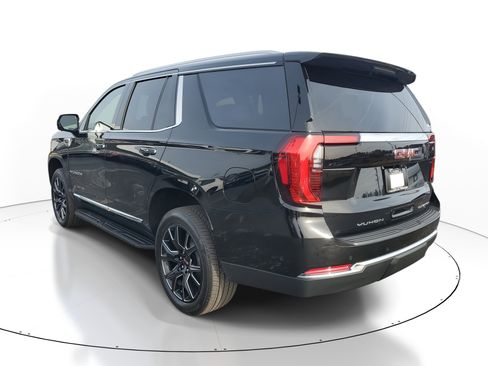 New 2026 GMC Yukon Elevation image 4