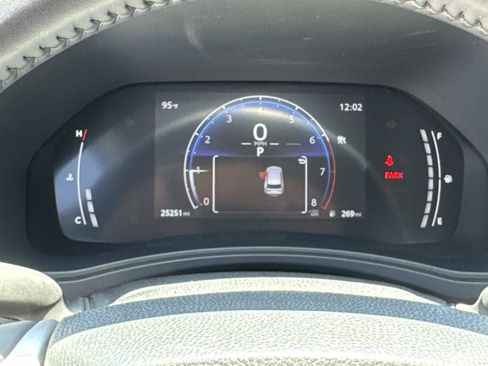 Used 2024 Toyota Grand Highlander FWD image 12