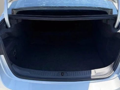 Used 2016 Chevrolet Malibu LTZ FWD image 19
