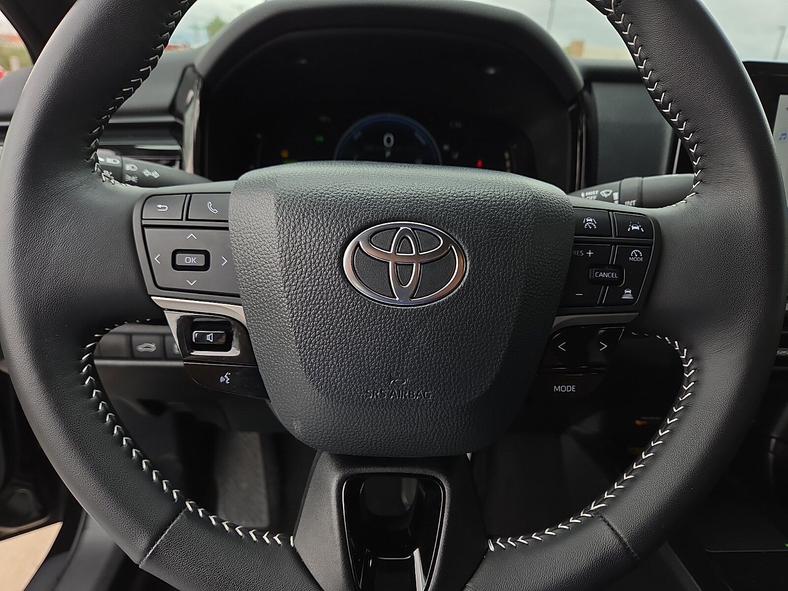 Used 2026 Toyota Camry SE FWD image 20