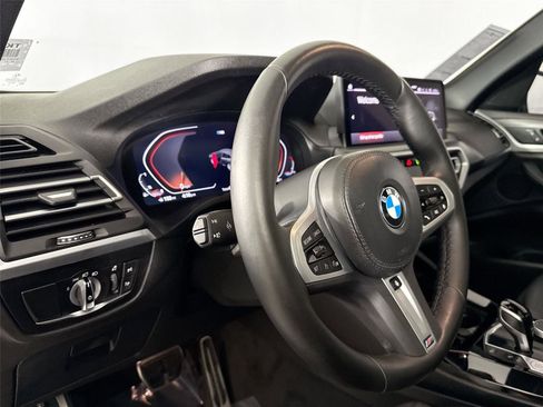 Used 2022 BMW X3 xDrive30i w/ M Sport Package image 4