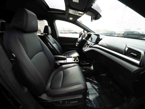 Used 2025 Honda Odyssey Sport-L image 27