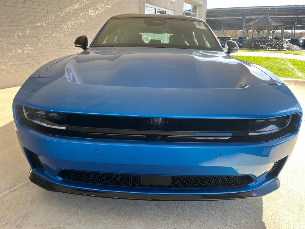 New 2026 Dodge Charger Daytona Scat Pack w/ Track Package AWD/4WD image 2