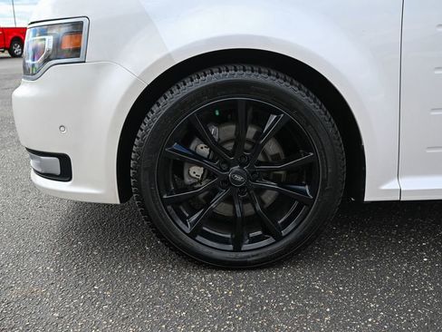 Used 2018 Ford Flex Limited w/ Equipment Group 303A AWD/4WD image 12