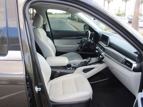 Used 2020 Kia Telluride SX w/ SX Prestige Package AWD/4WD image 14