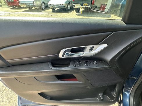 Used 2017 GMC Terrain SLE AWD/4WD image 19