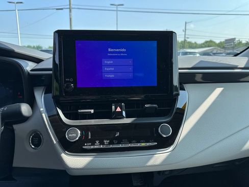 Used 2026 Toyota Corolla LE w/ LE Premium Package FWD image 23