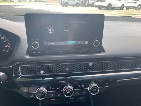 Used 2024 Honda Civic EX image 11