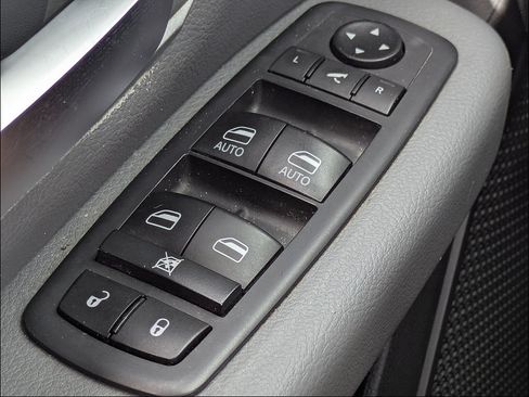 Used 2020 RAM 1500 Big Horn AWD/4WD image 31
