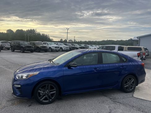 Used 2020 Kia Forte GT-Line FWD image 2