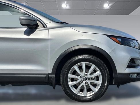 Used 2022 Nissan Rogue Sport SV w/ Technology Package AWD/4WD image 22