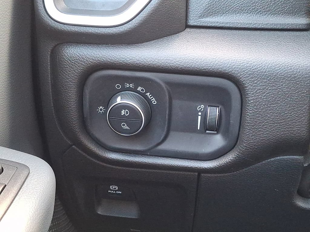 Used 2022 RAM 1500 Big Horn AWD/4WD image 27