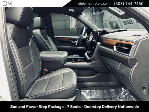 Used 2026 GMC Yukon Denali w/ Sun & Power Step Package AWD/4WD image 20