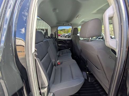 Used 2019 GMC Sierra 1500 SLE w/ SLE Value Package AWD/4WD image 33