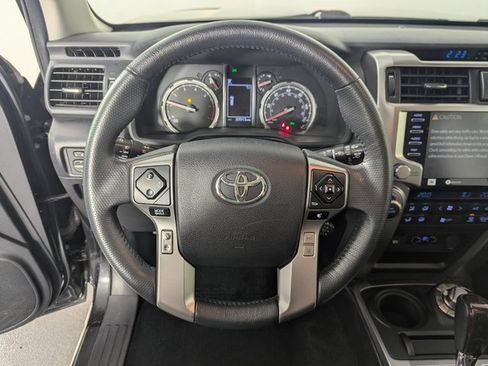 Used 2021 Toyota 4Runner Limited image 13