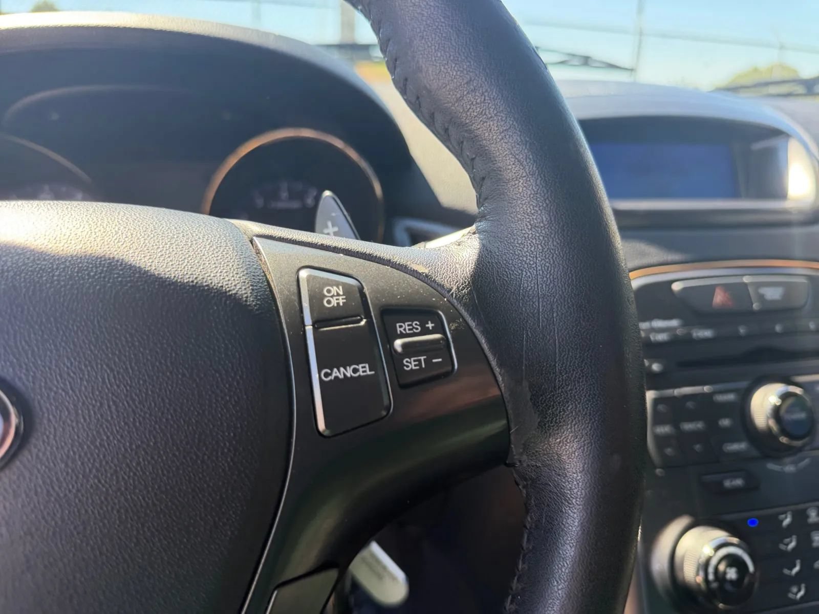 Used 2011 Hyundai Genesis 2.0T RWD image 21