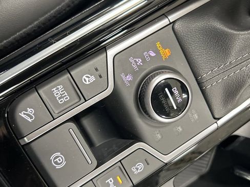 New 2026 Kia Sorento SX image 24