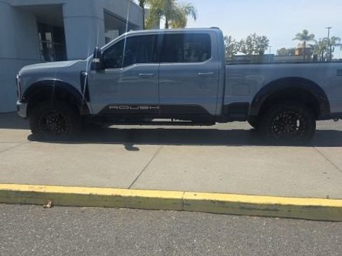 Used 2024 Ford F250 Lariat w/ Lariat Ultimate Package AWD/4WD image 40