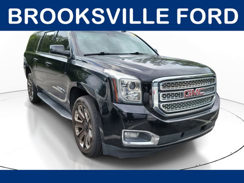 Used 2019 GMC Yukon XL SLT RWD image 1