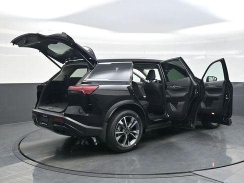 Used 2025 INFINITI QX60 Luxe w/ Vision Package AWD/4WD image 53