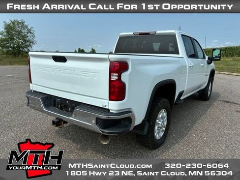 Used 2023 Chevrolet Silverado 3500 LT w/ Convenience Package AWD/4WD image 8