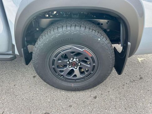 New 2026 Nissan Frontier PRO-4X w/ Pro-4x Convenience Package AWD/4WD image 12