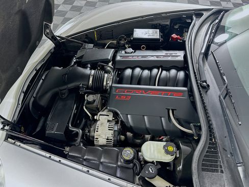 Used 2008 Chevrolet Corvette Convertible w/ Preferred Equipment Group image 28