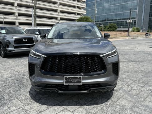 Certified 2024 INFINITI QX60 Luxe w/ Vision Package FWD image 3