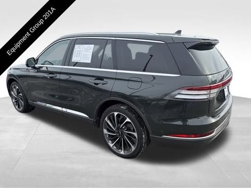 Certified 2023 Lincoln Aviator Reserve w/ Equipment Group 201A image 4