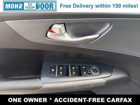 Used 2021 Kia Forte LXS image 11