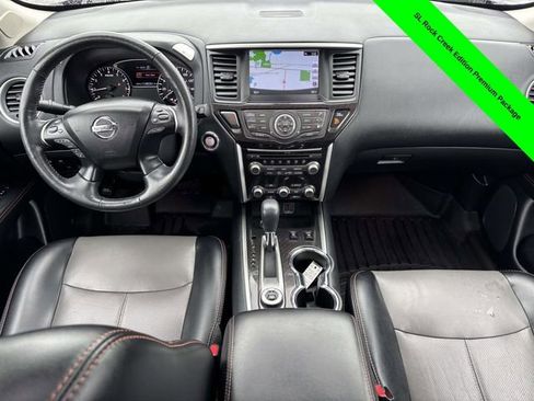 Used 2019 Nissan Pathfinder SL image 34