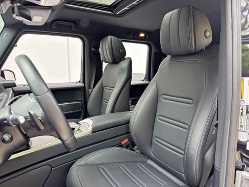 Used 2021 Mercedes-Benz G 550 image 43