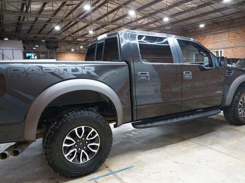 Used 2013 Ford F150 Raptor w/ Luxury Equipment Group image 23