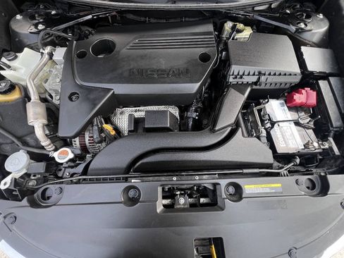 Used 2017 Nissan Altima 2.5 SV FWD image 17