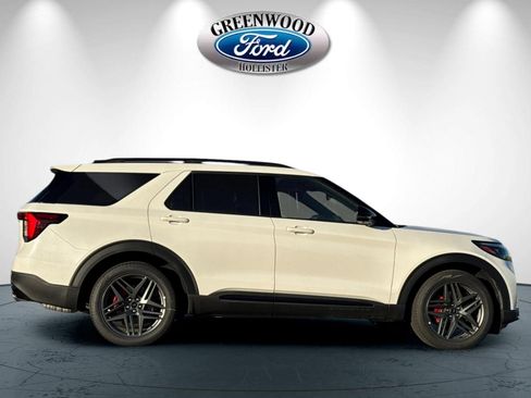 New 2026 Ford Explorer ST w/ Sun And Sound Package AWD/4WD image 3