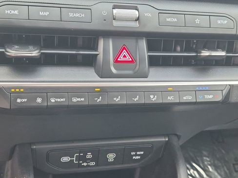 Used 2025 Kia K4 LXS image 18