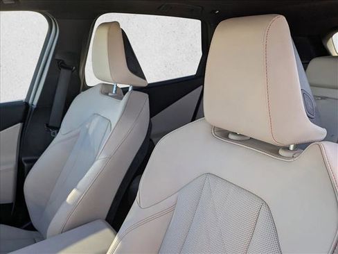 Used 2025 BMW X3 xDrive30i w/ Convenience Package image 14