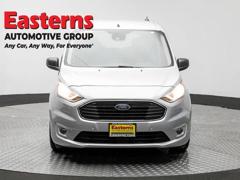 Used 2021 Ford Transit Connect XLT FWD image 2