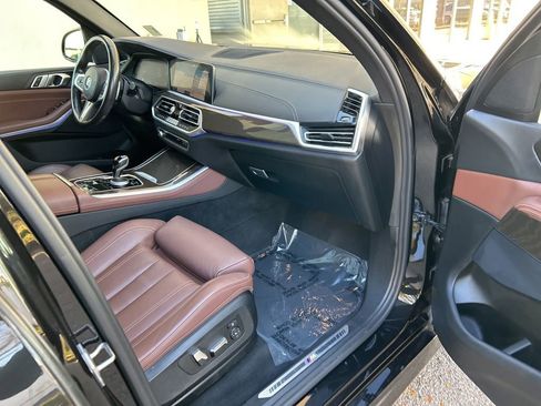 Used 2022 BMW X5 sDrive40i w/ M Sport Package image 24