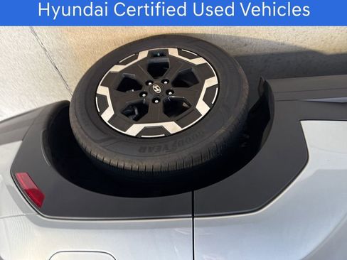 Used 2025 Hyundai Santa Fe SE image 6