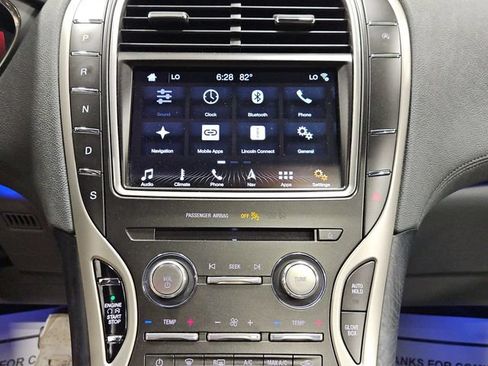 Used 2019 Lincoln Nautilus Reserve w/ Ultimate Package AWD/4WD image 16