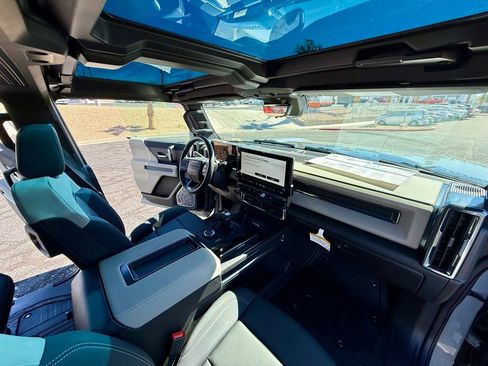 New 2026 GMC Hummer EV 4x4 Crew Cab image 40