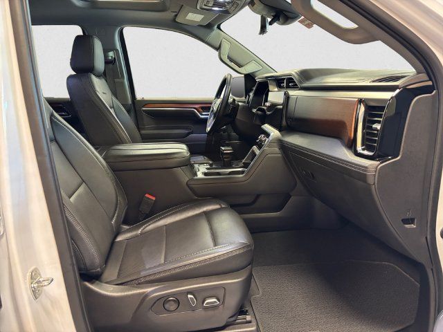 Used 2023 GMC Sierra 1500 Denali w/ Denali Reserve Package AWD/4WD image 16