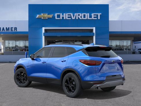 New 2026 Chevrolet Blazer LT image 3