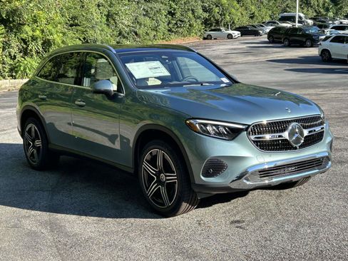New 2027 Mercedes-Benz GLC 300 image 4